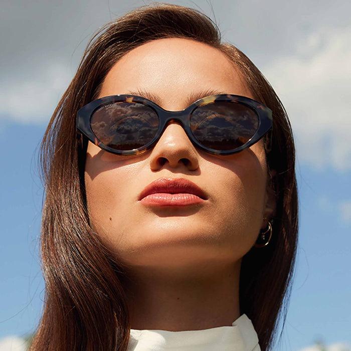 Isabel Bernard La Villette Rosaire Lunettes De Soleil Ovales Tortue Marron Avec Des Verres Bruns