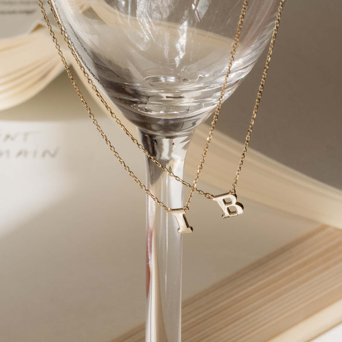 isabel Bernard Le Marais Chloé Collier Initiale En Or 14 Carats Avec Lettre