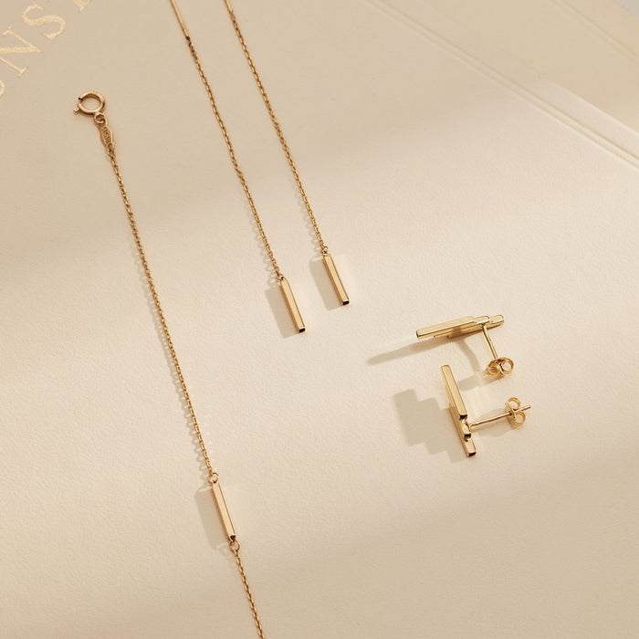 Isabel Bernard Le Marais Rosalie Boucles D'oreilles Pendantes En Or 14 Carats Avec Barre