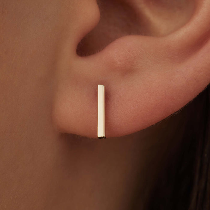 Isabel Bernard Le Marais Rosalie Clous D'oreilles En Or 14 Carats Avec Barre