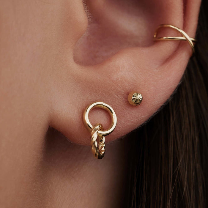 Isabel Bernard Rivoli Demi Clous D'oreilles En Or 14 Carats Avec Diamant Taillé