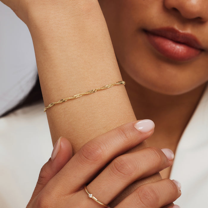 Isabel Bernard Rivoli Lilou Bracelet En Or 14 Carats Avec Torsion