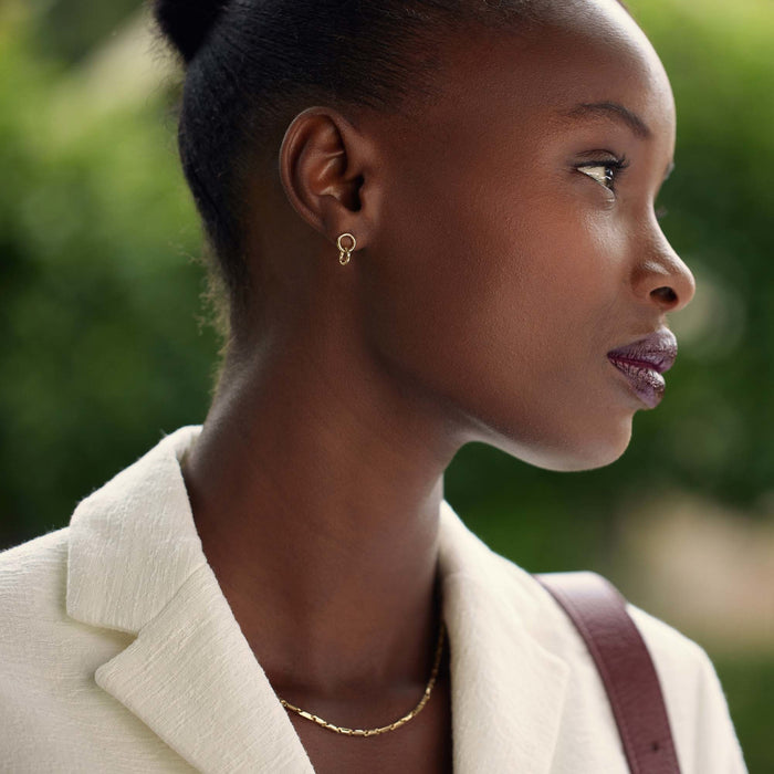 Isabel Bernard Rivoli Lisan Boucles D'oreilles Pendantes En Or 14 Carats Avec Torsion