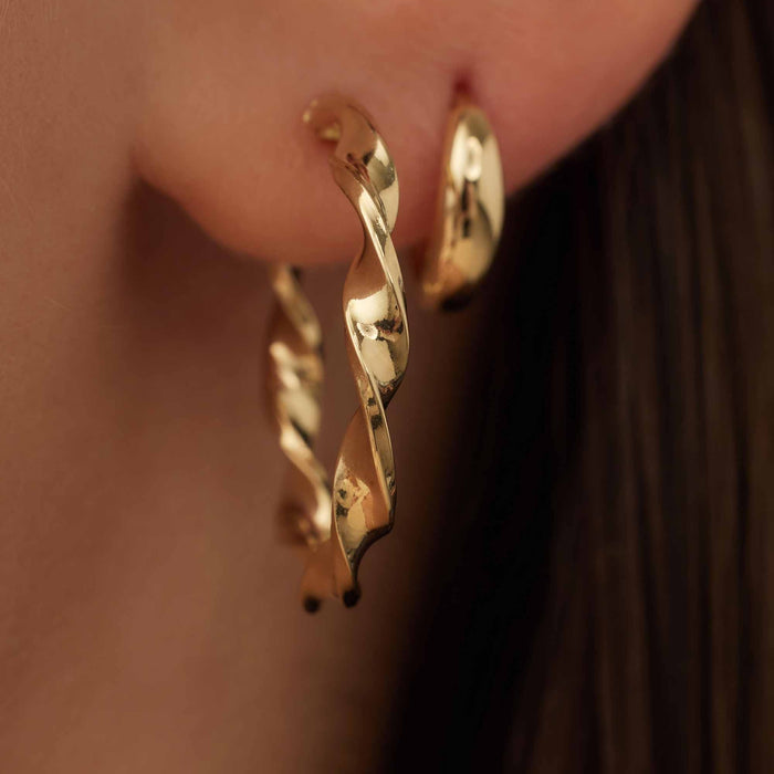 Isabel Bernard Rivoli Odette Boucles D'oreilles En Or 14 Carats Avec Torsion