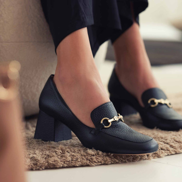 Isabel Bernard Vendôme Ambre Escarpins En Cuir De Veau Noir