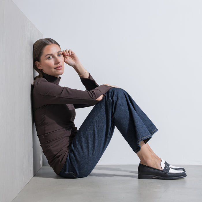 Isabel Bernard Vendôme Blandine Mocassins En Cuir De Veau Noir Et Blanc