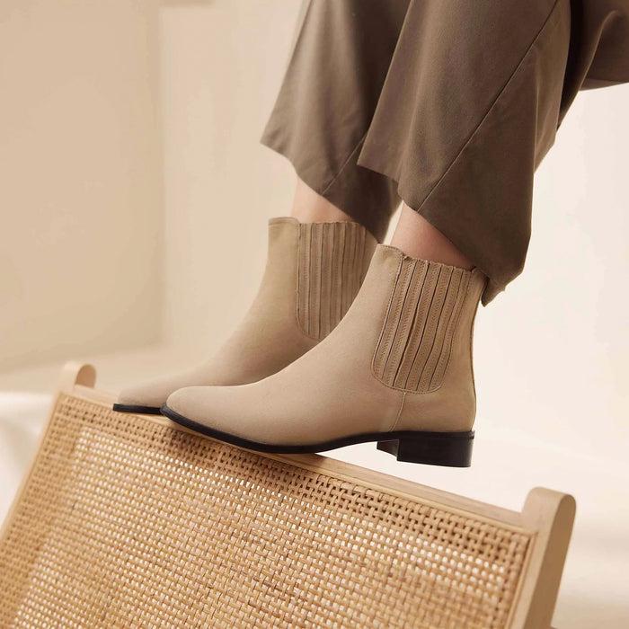 Isabel Bernard Vendôme Chey Chelsea Boots En Daim Beige