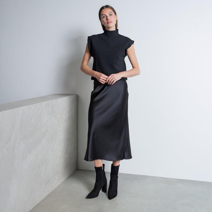 Isabel Bernard Vendôme Fem Black Nylon Stretch Suede Heels