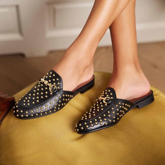 Isabel Bernard Vendôme Fleur Mules Mocassins à Talon Avec Cloutés En Cuir De Veau Noir