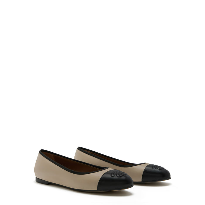 Isabel Bernard Vendôme Ynes Taupe En Cuir Ballerines En Cuir De Veau