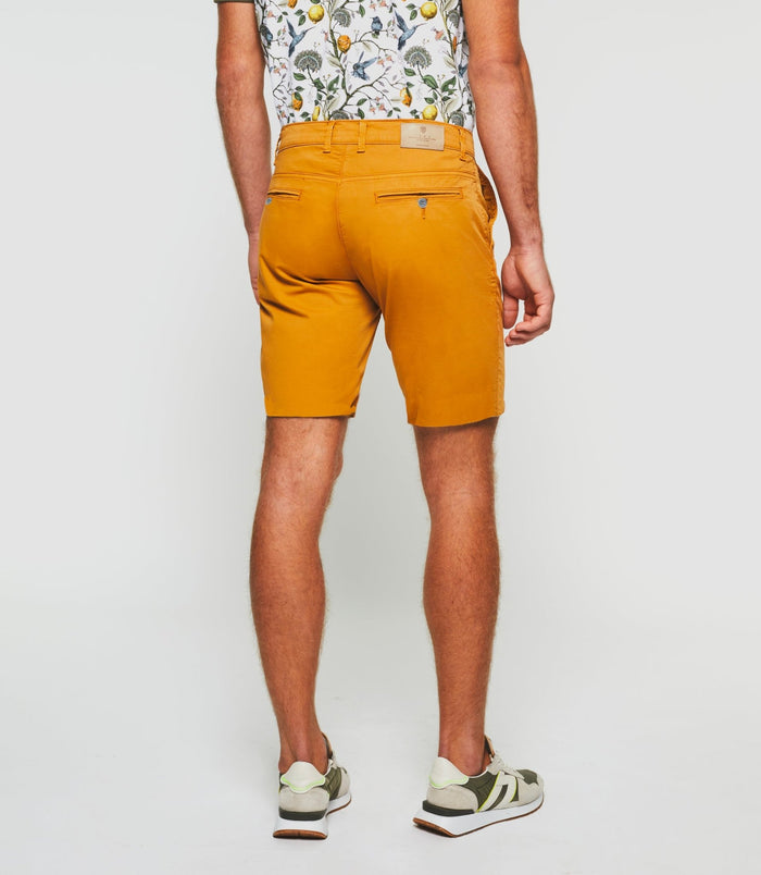 Izac Bermuda Camel SLOWLYOUT