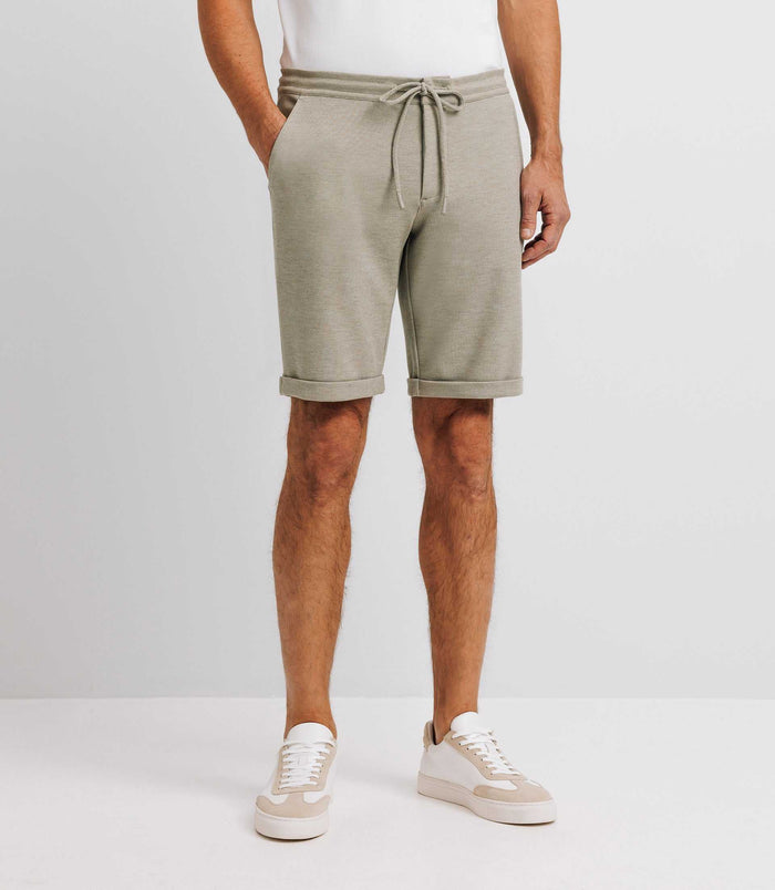 izac Bermuda en maille kaki