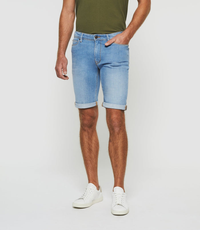 izac Bermuda hydroless jean denim bleach "Start"