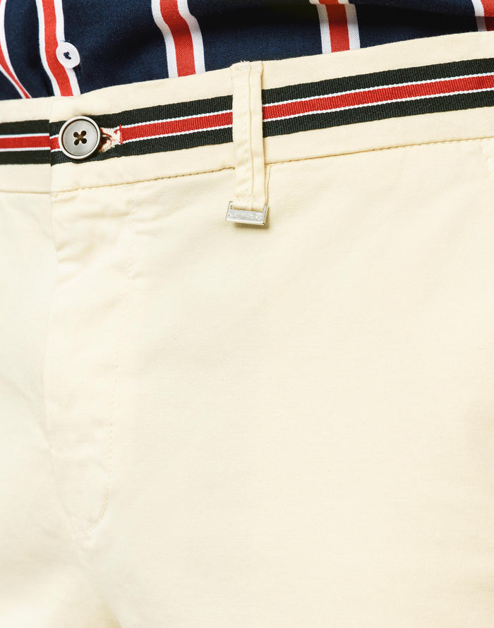 Izac Bermuda Sport Chic Jaune Pâle