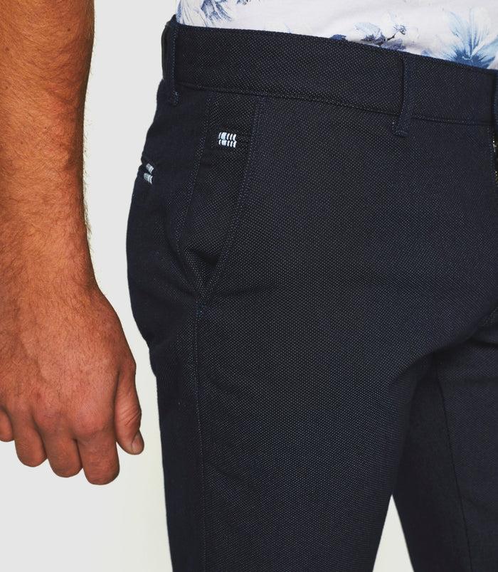 Izac Bermuda Urbain Marine SWIMOUT
