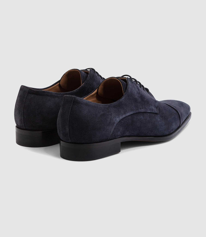 Izac Chaussure Coutures Marine "Gilberto"