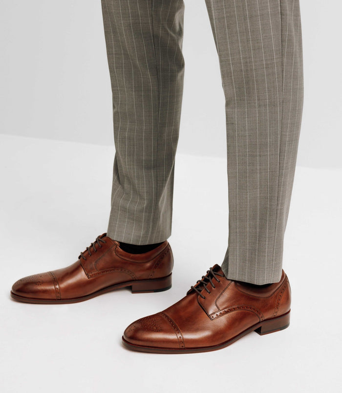 izac Chaussures derby en cuir marron