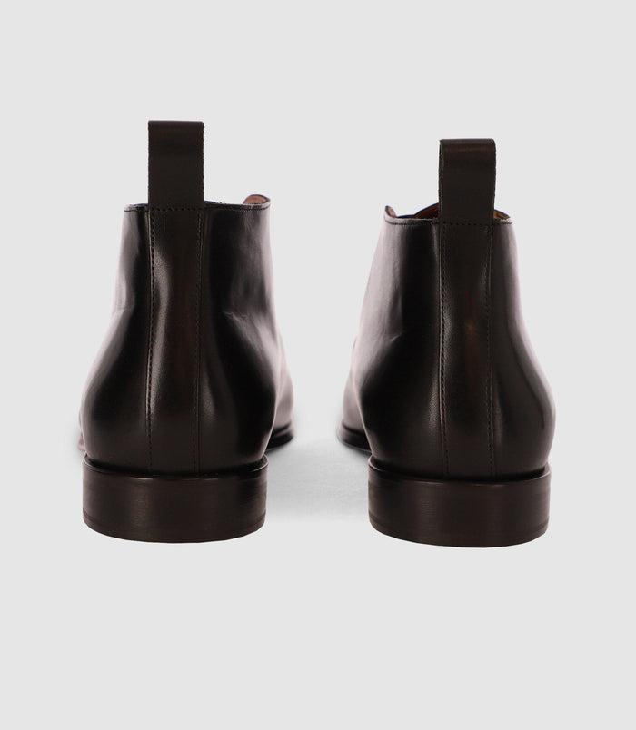 Izac Chaussures Montantes En Cuir Noires