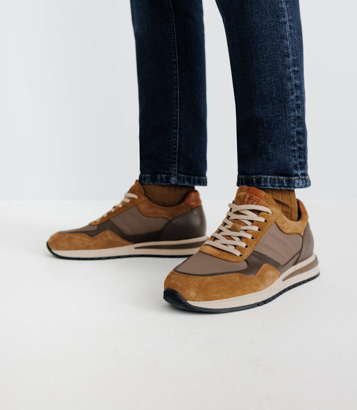 izac Chaussures sneakers en cuir beige