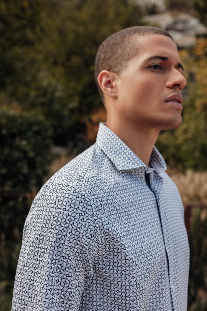 izac Chemise col italien regular écrue