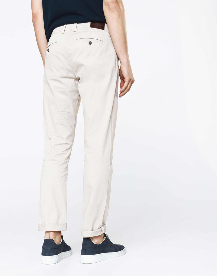 Izac Chino Casual Mastic "Bachelor"