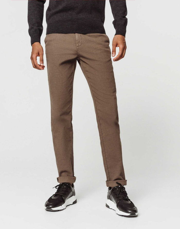 izac Chino slim beige foncé