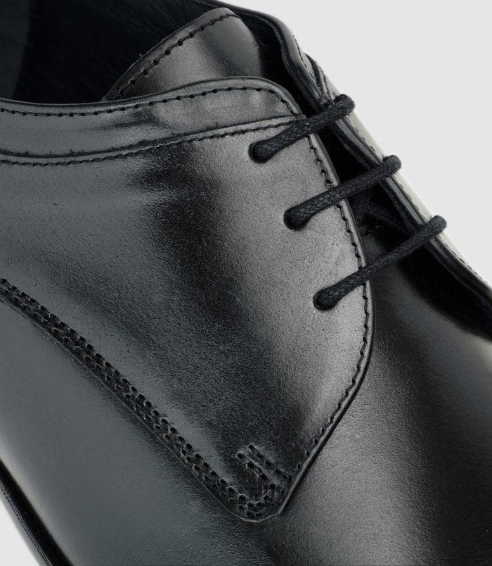 Izac Derby City Gomme Noir "Calypso"