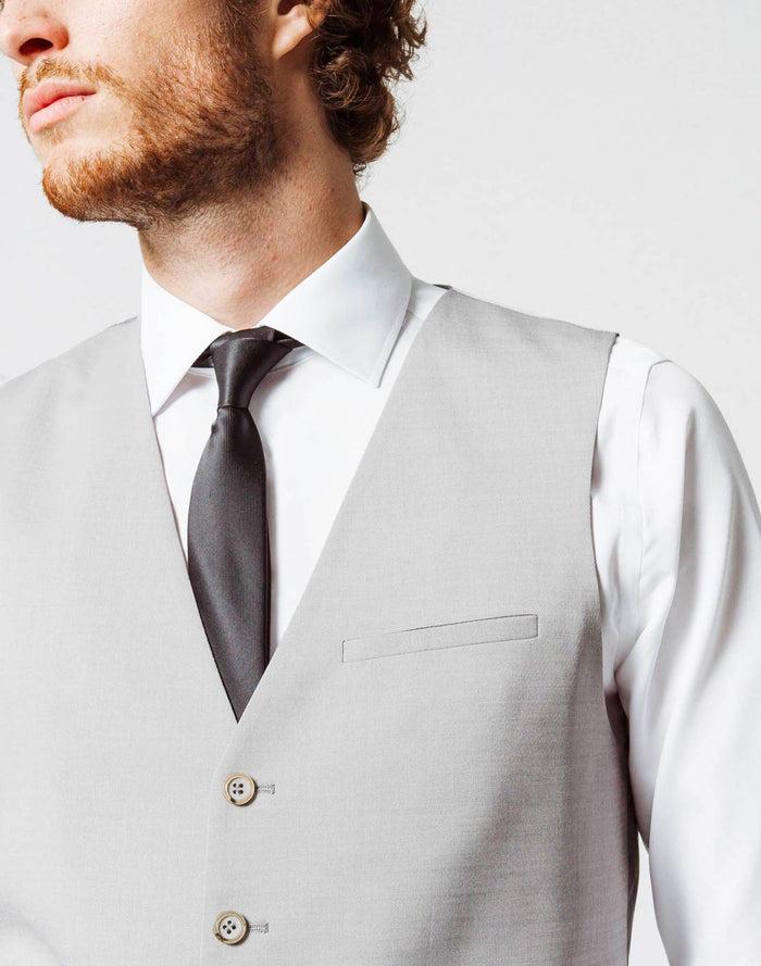 Izac Gillet Ville Gris