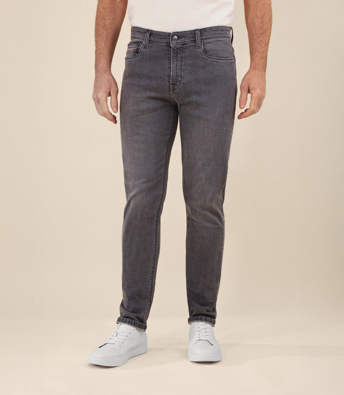 izac Jean 5 poches "jog" coupe slim gris