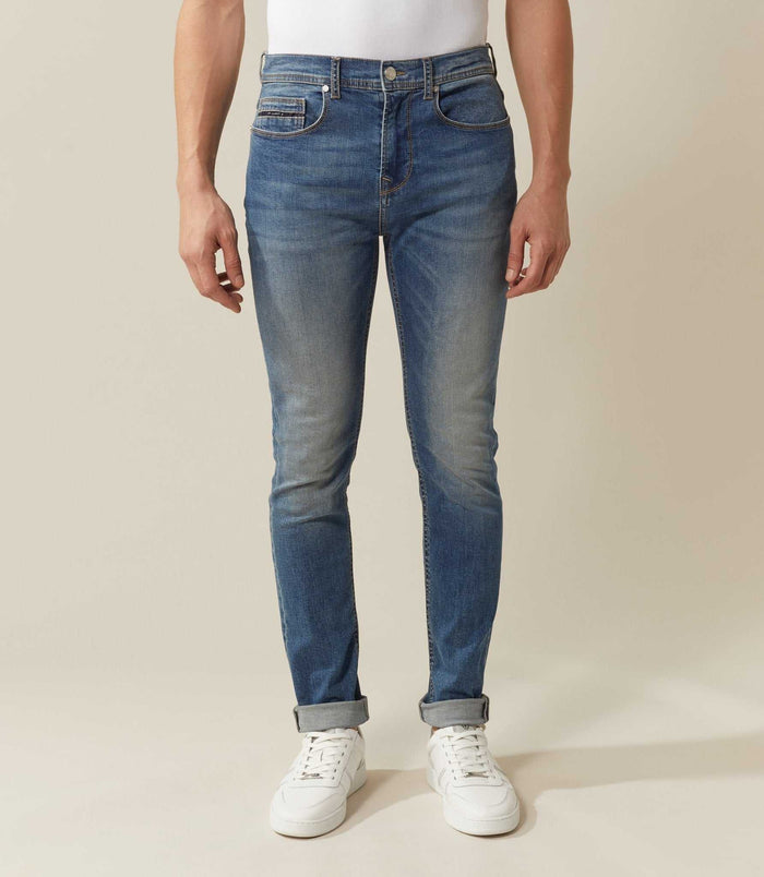 izac Jean bleu clair "Provoc"