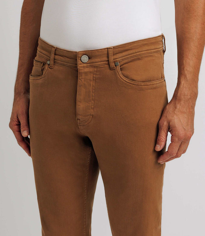 Izac Jean Confortable Camel