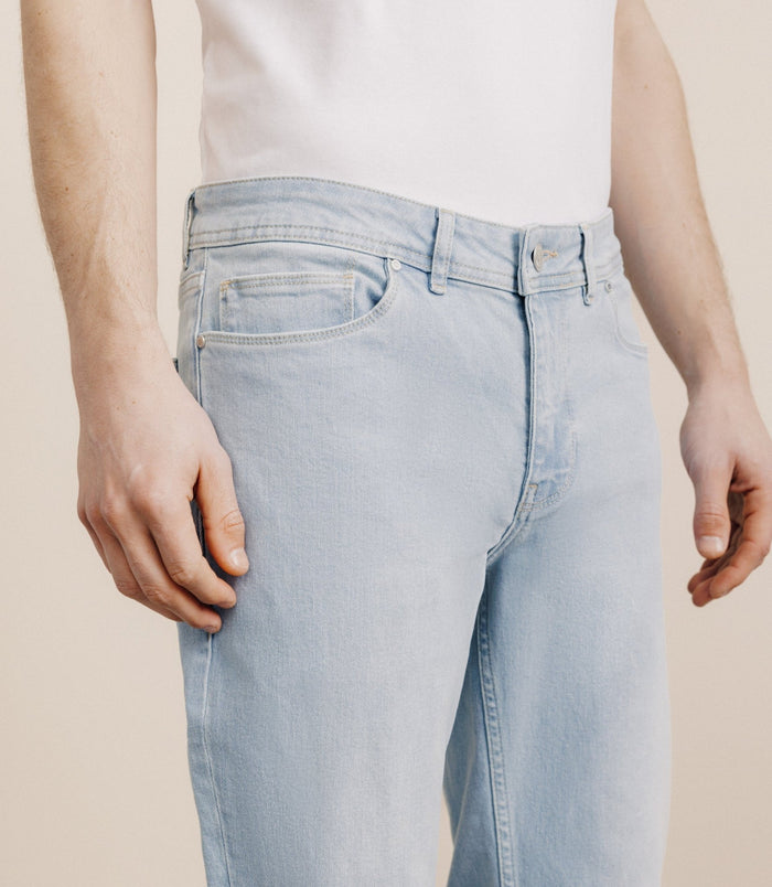 Izac Jean Droit Bleached