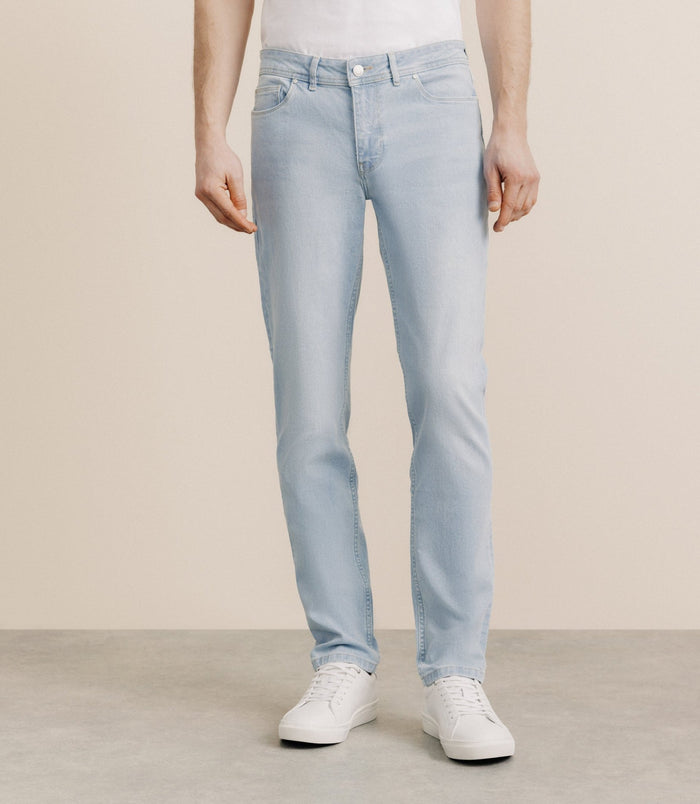 izac Jean droit bleached