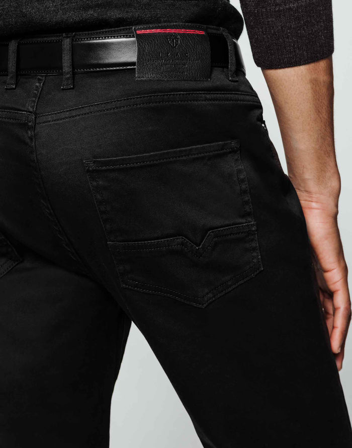 Izac Jean Power Stretch Noir