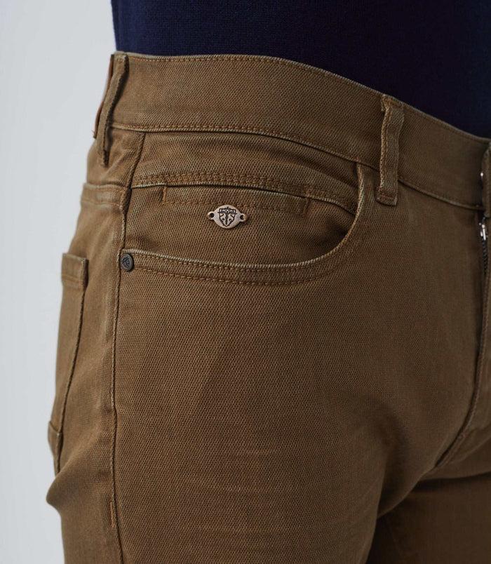 Izac Jean Slim Camel "Lio"