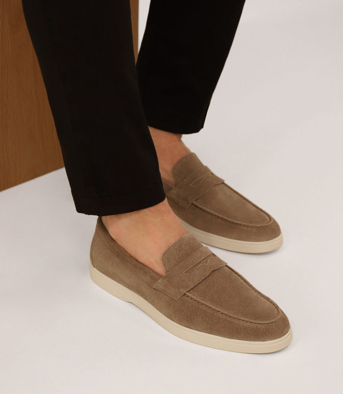 izac Mocassin en daim beige