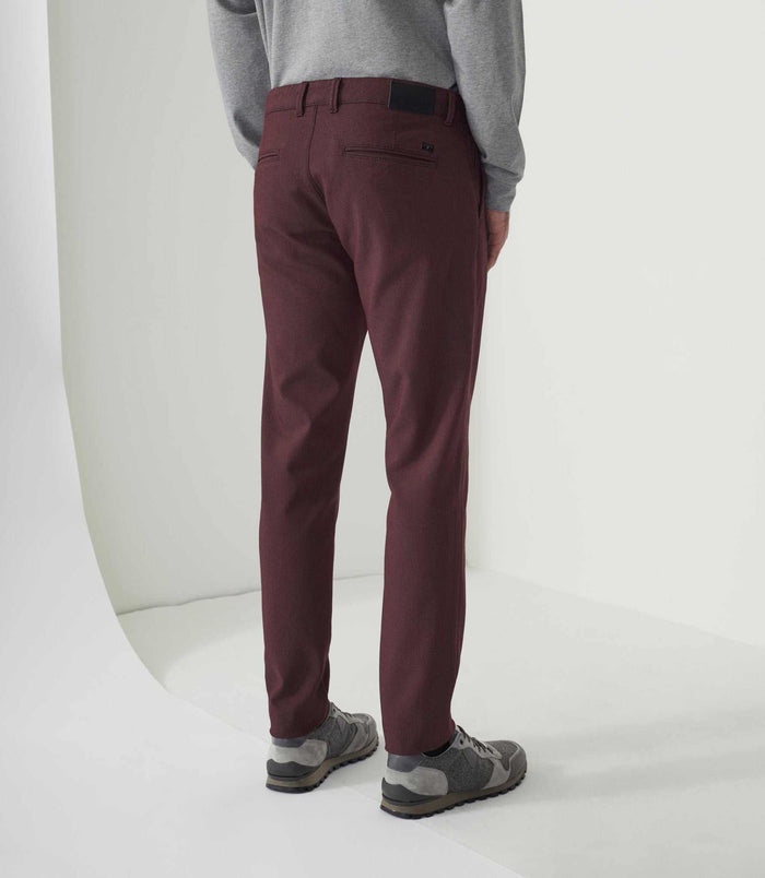 Izac Pantalon Casual Bordeaux "Memoire"