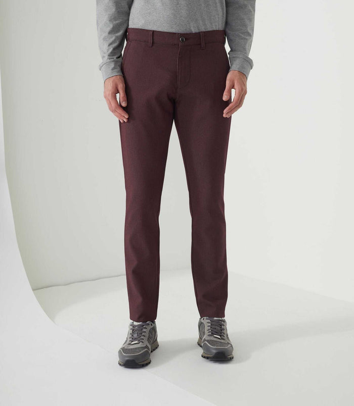 izac Pantalon casual bordeaux "Memoire"