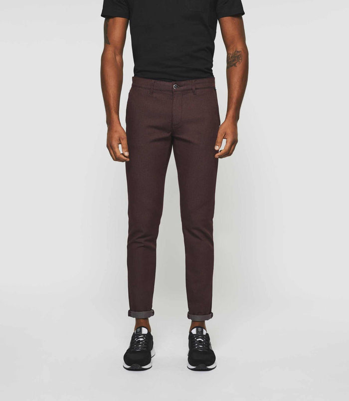 izac Pantalon casual urbain bordeaux "Nerrebi"