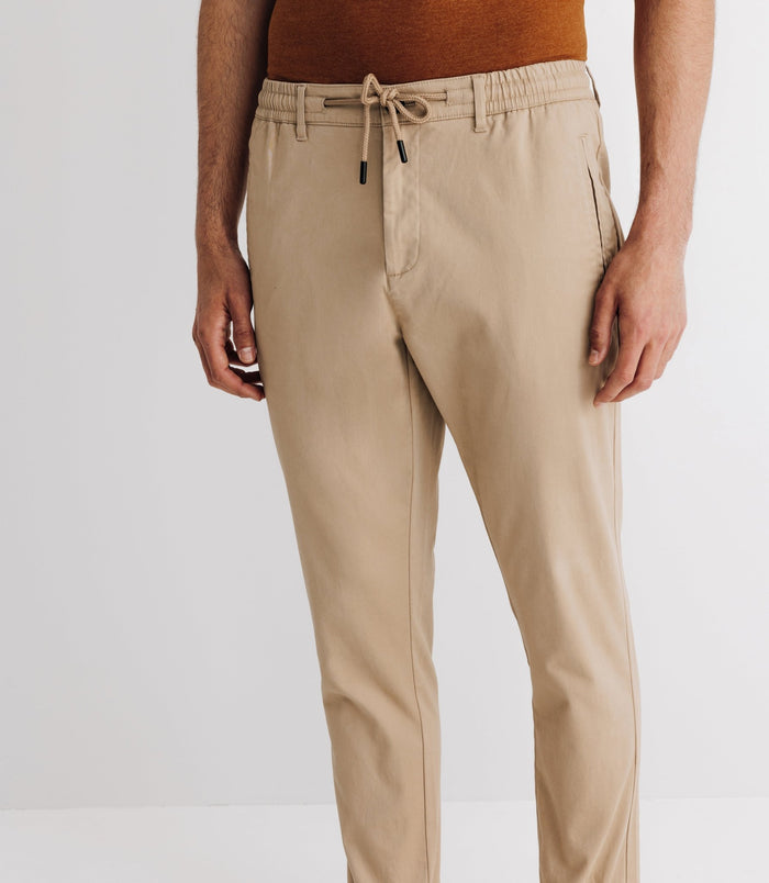 Izac Pantalon Chino élastique Beige