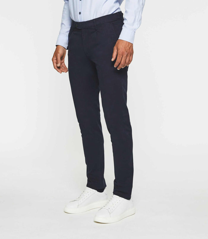 izac Pantalon chino marine VERITABLE
