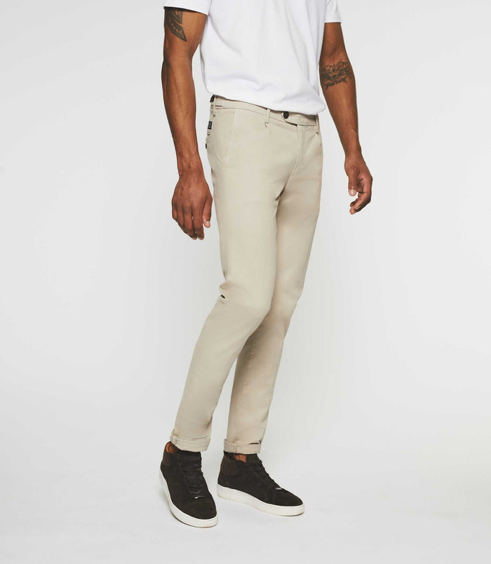 izac Pantalon chino mastic VERITABLE