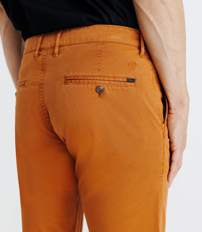 Izac Pantalon Chino Orange