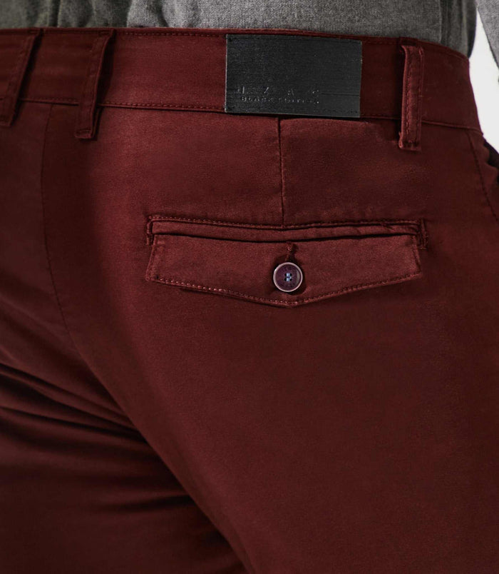 Izac Pantalon Chino Satin Bordeaux VANAMABT