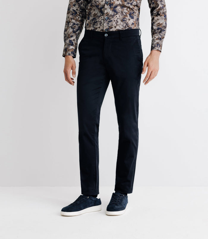 izac Pantalon chino satin marine