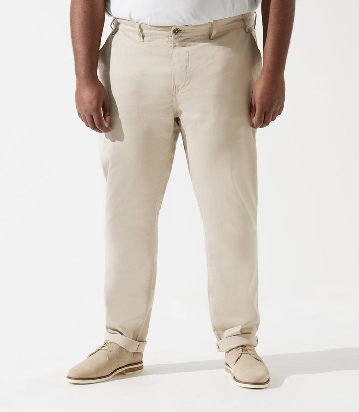 izac Pantalon en coton stretch beige PACHELORBT