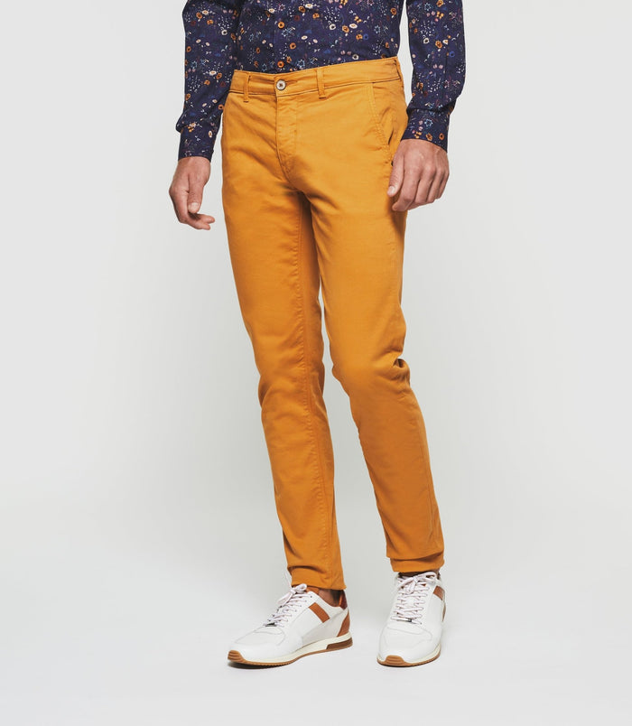 izac Pantalon slack casual slim camel "Pachelorrea"