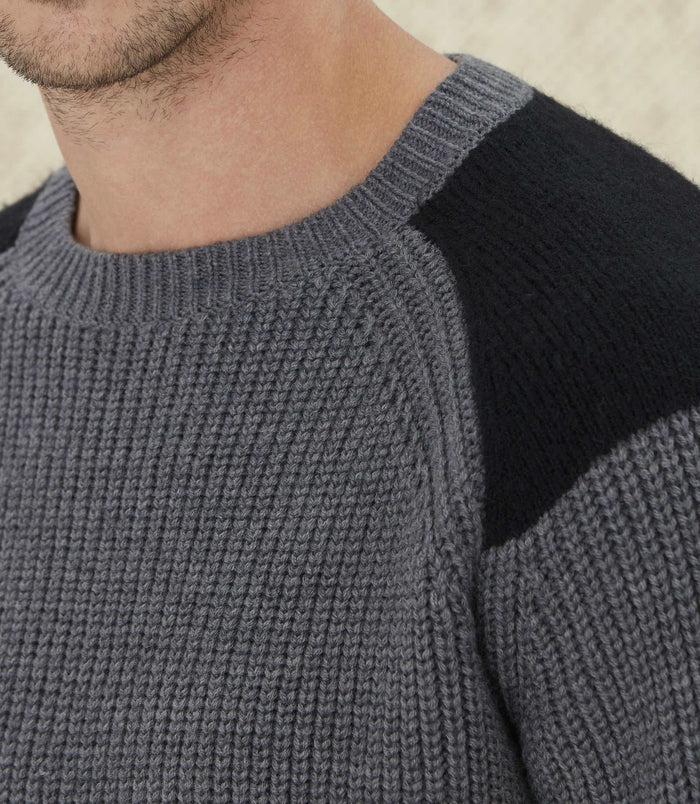 Izac Pull à Empiècements Gris "Lucas"