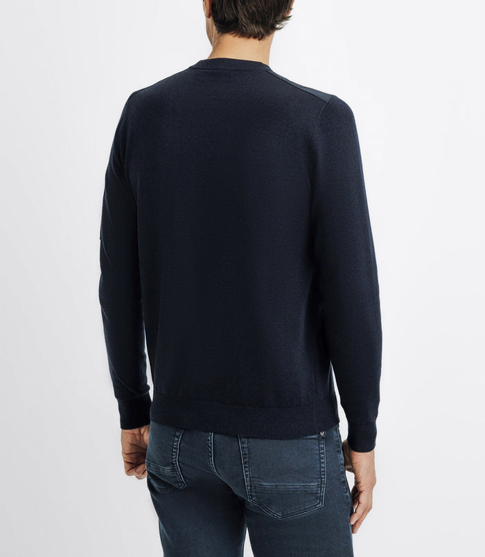 Izac Pull Col Rond Avec Poche Marine