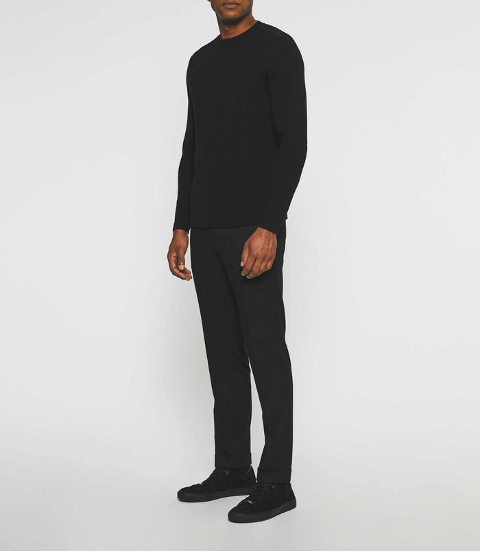 izac Pull col rond en laine noir SWBRUCE